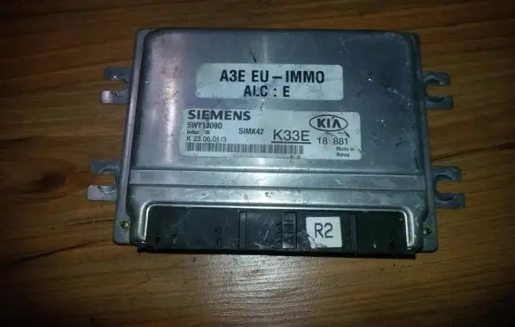 KIA Rio Engine control unit/module 5wy1309d k33e18881