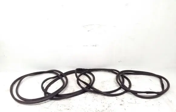 Front door rubber seal