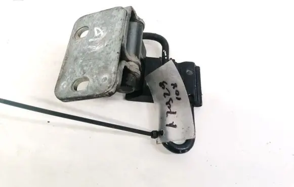 Audi A4 S4 B6 8E 8H Rear door lower hinge 8E0833411