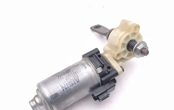 Lexus IS 220D-250-350 Seat adjustment motor 8582033020 1620006861