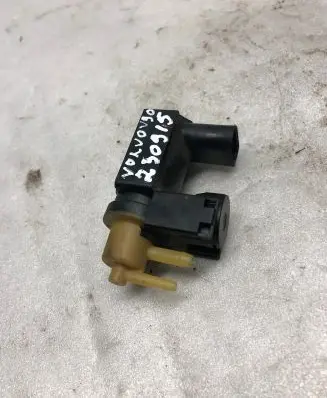 Volvo S90, V90 Turbo solenoid valve 31339808