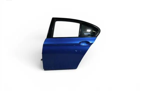 BMW M5 Rear door