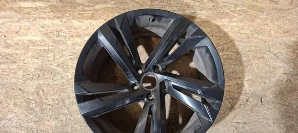 Volkswagen Tiguan R19 alloy rim 5NA601025AG B026126
