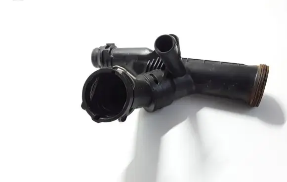 Audi A6 S6 C7 4G Engine coolant pipe/hose 04L121026R
