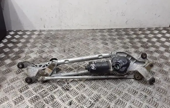 Nissan Primera Front wiper linkage 28810AU310 1155603B