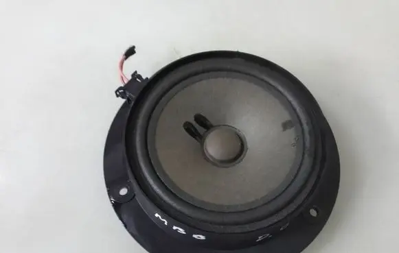 Mercedes-Benz B W245 Rear door speaker