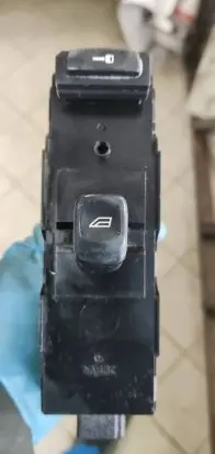 Volvo XC90 Electric window control switch 30658147 04W16E MP162300154