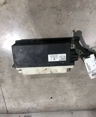 Volvo XC90 Hybrid / electric car battery 32300454