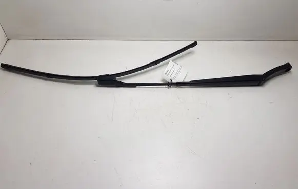 Volkswagen Tiguan Front wiper blade arm 5N1955409