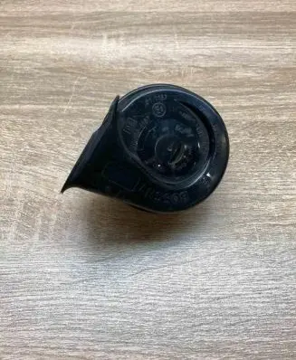 BMW 5 F10 F11 Horn signal 3881157 CH2143