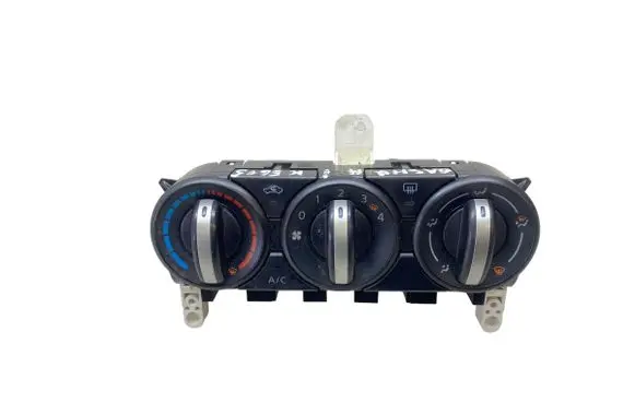 Nissan Qashqai Climate control unit K5615