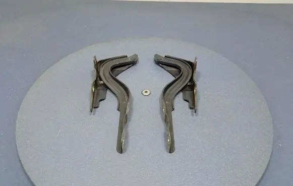 KIA Ceed Engine bonnet/hood hinges 