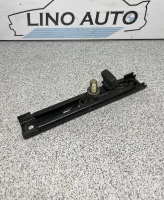 BMW 3 E36 Seat belt adjustment rail 1977826 40633