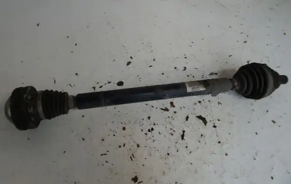 Volkswagen Tiguan Intercooler radiator