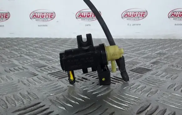 Mercedes-Benz A W169 Valve vacuum A0061536628