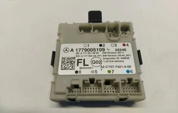 Mercedes-Benz CLA C118 X118 Door control unit/module A1779005109