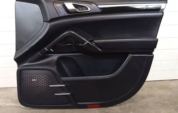 Porsche Cayenne (92A) Front door card panel trim 7P0863979