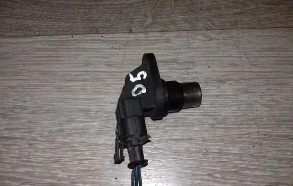 Volvo S60 Camshaft position sensor 0232103033 8631533