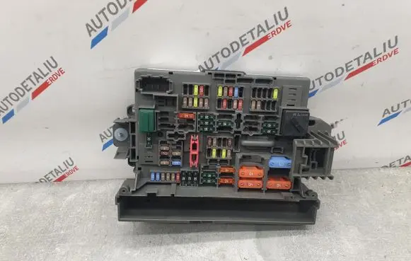 BMW Z4 E89 Fuse module 9154971 61149154971