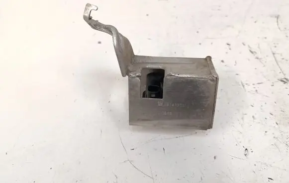 Opel Insignia B Alarm system siren 39147371