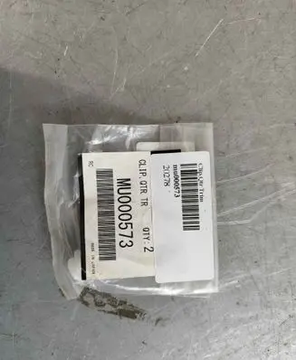 Mitsubishi Pajero Other body part mu000573 MU000573 7405A070