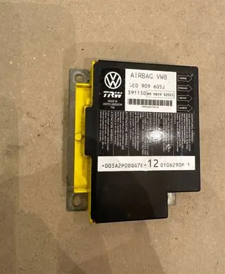 Volkswagen PASSAT B6 Airbag control unit/module 3C0909605J 09H029S2521 391130