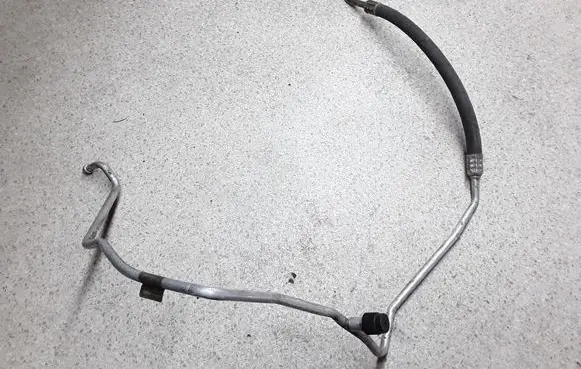 Renault Laguna I Air conditioning (A/C) pipe/hose 8200017728