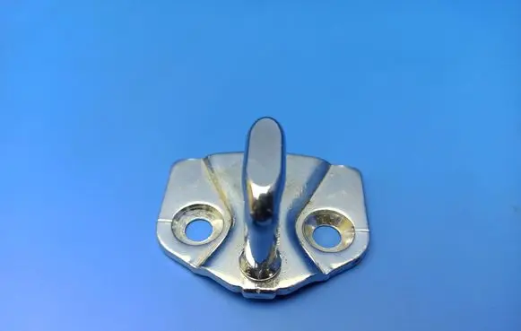 BMW 7 E65 E66 Front door lock loop/hook striker 8240573 733G9