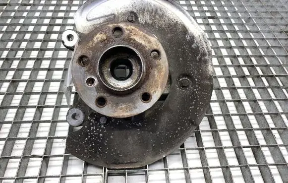 BMW X1 F48 F49 Front wheel hub spindle knuckle 6876645