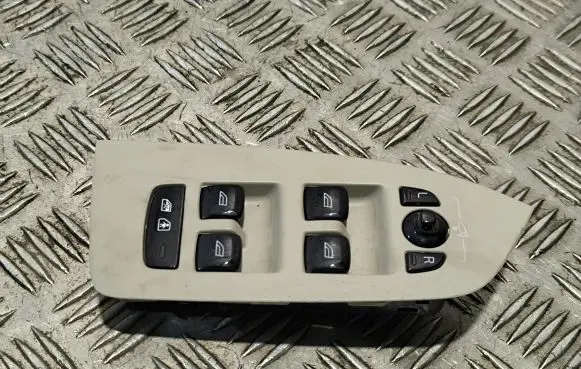 Volvo XC90 Electric window control switch 31433927