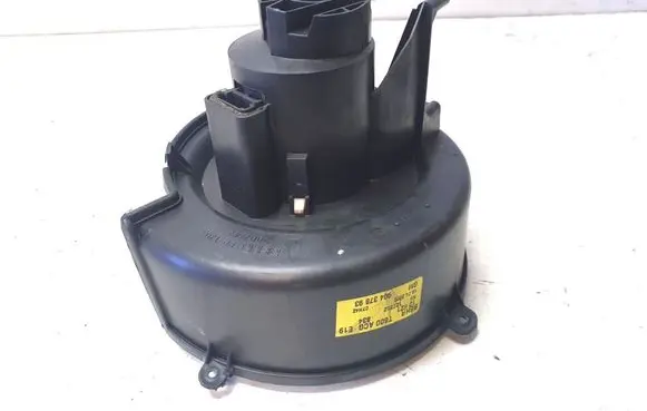 Opel Zafira A Heater fan/blower 90437893