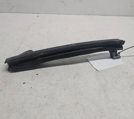 Renault Scenic I Rear door windshield rail 7700410945