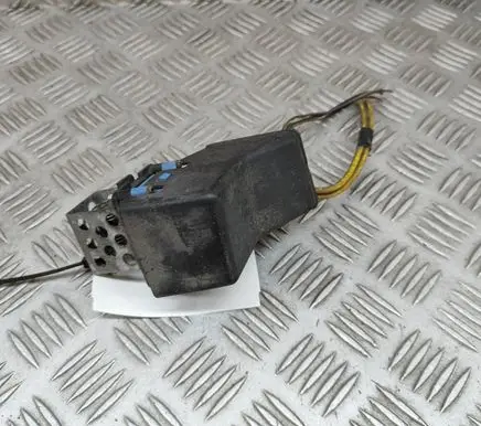 Citroen C4 I Picasso Other relay 9662240180