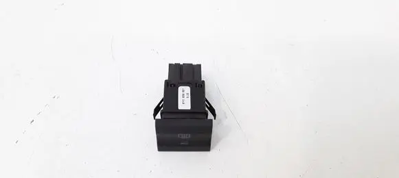 Skoda Fabia Mk1 (6Y) Windscreen/window heater switch 6Y0959621