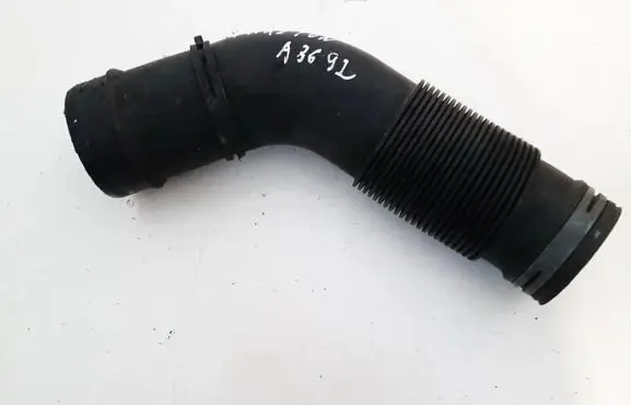 Volkswagen Phaeton Air intake hose/pipe 3D0129684A