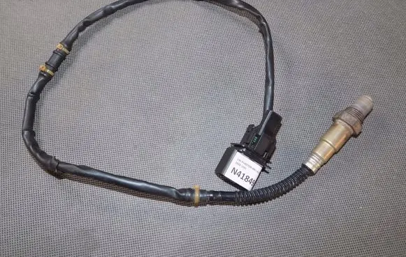 Volkswagen Phaeton Lambda probe sensor 077906262D