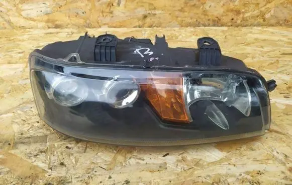 Fiat Punto (188) Headlights/headlamps set 