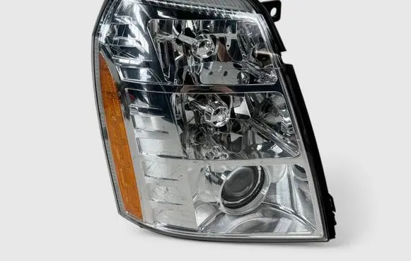 Cadillac Escalade IV Headlight/headlamp 