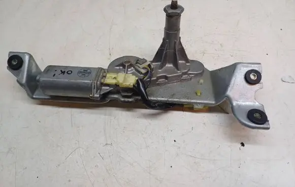 Subaru Outback Rear window wiper motor 34650821