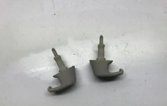 Mazda 2 Hook DF7169531