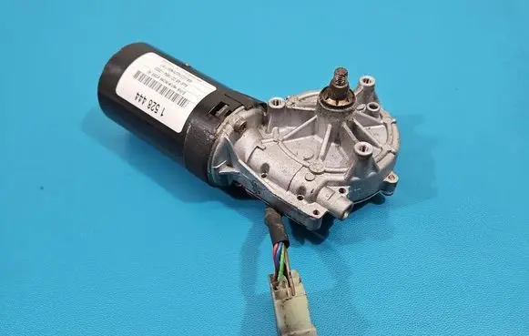 Audi A8 S8 D2 4D Wiper motor IMPRK1528444
