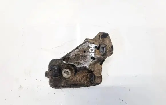Volvo S60 Engine mounting bracket 86341232 8634123-2