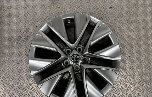 Toyota Mirai II R19 alloy rim 