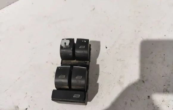Audi A4 S4 B7 8E 8H Electric window control switch 8Z0959851