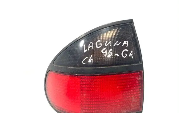 Renault Laguna I Rear/tail lights 7700820052