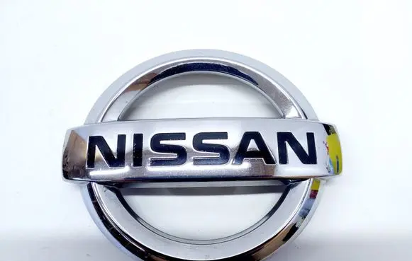Nissan Qashqai Manufacturers badge/model letters 62890HV00A