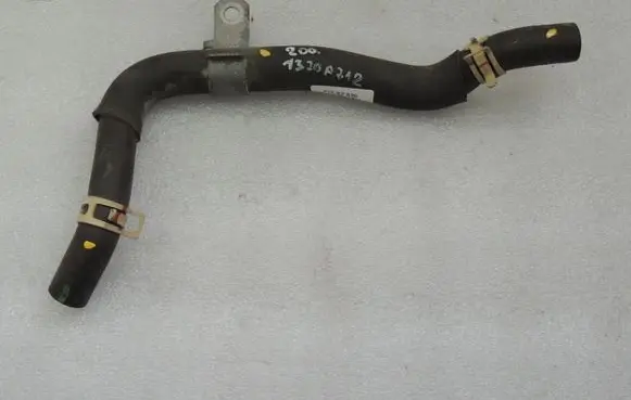 Mitsubishi Outlander Engine coolant pipe/hose 1370A712