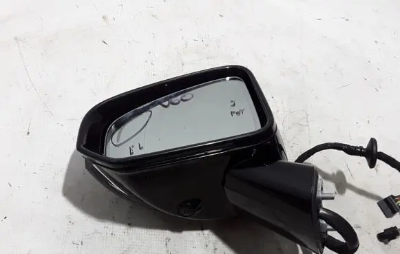 Volvo S60 Front door electric wing mirror 31477570