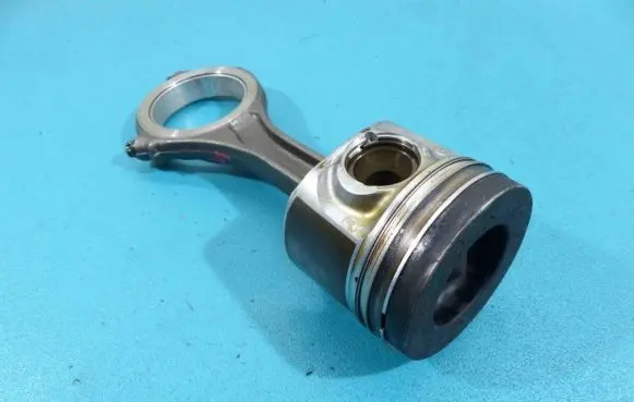 Audi A8 S8 D4 4H Piston IMPRK901358