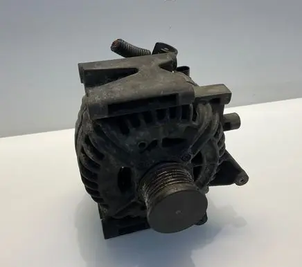 Mercedes-Benz E W211 Generator/alternator A0121549802 0121549802